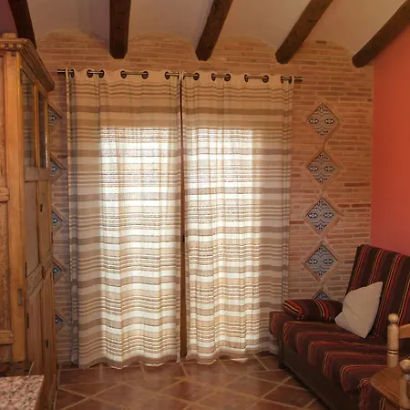 Balcon De Ares Guest House Ares del Maestre Room photo